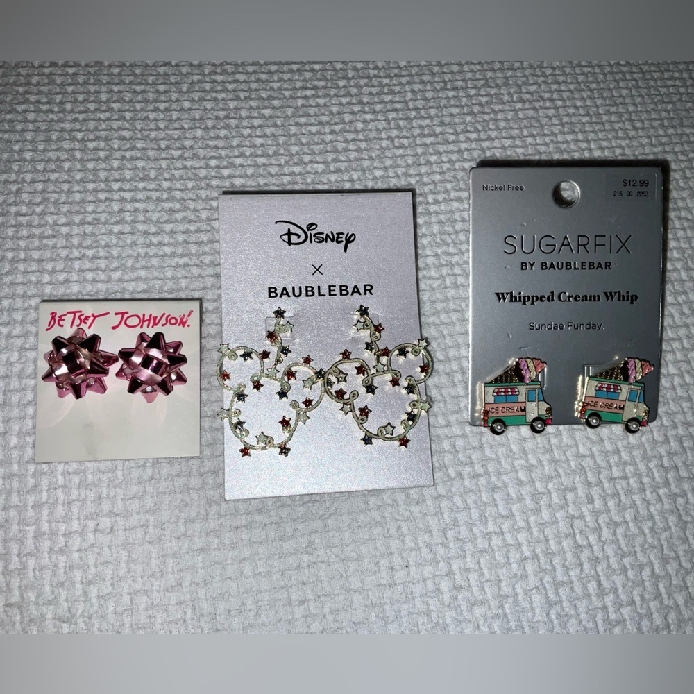 *** 3 pairs of earrings *** Betsey Johnson, Sugarfix, and Baublebar - bundle